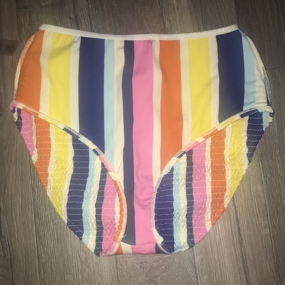 Rescent Rive,striped high waisted swim wear.size M - Picture 5 of 6